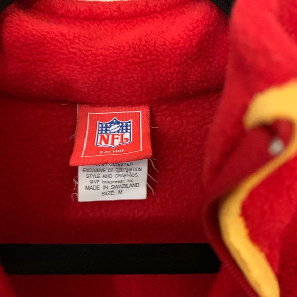 Chiefs women’s sweater size medium - Picture 3 of 3